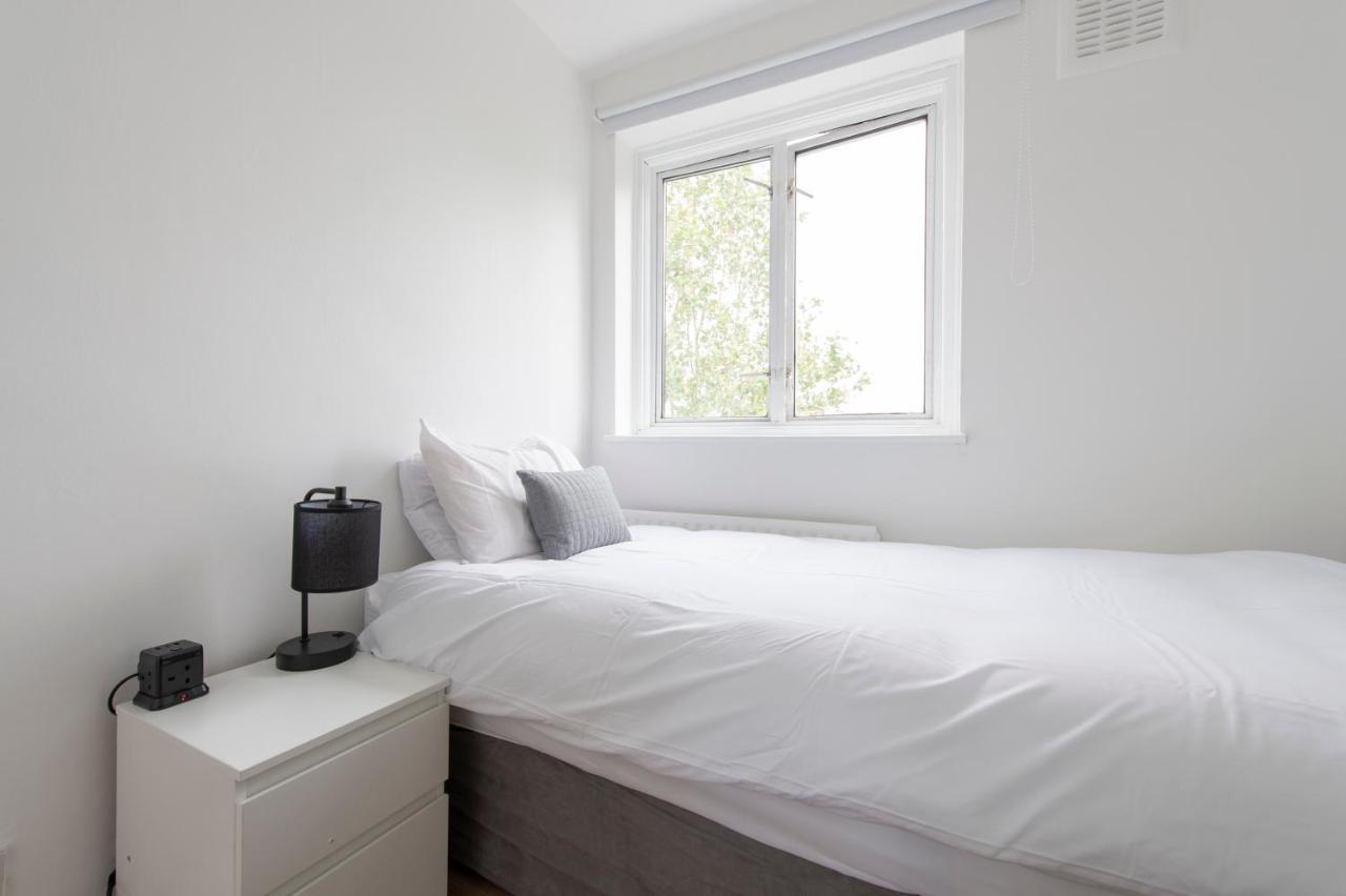 Modern Luxury By Mile End Apartament Londra